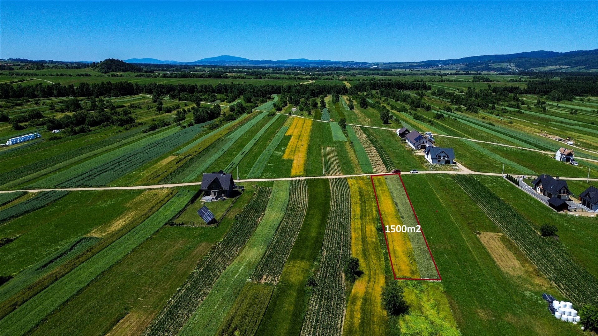 Działka na sprzedaż